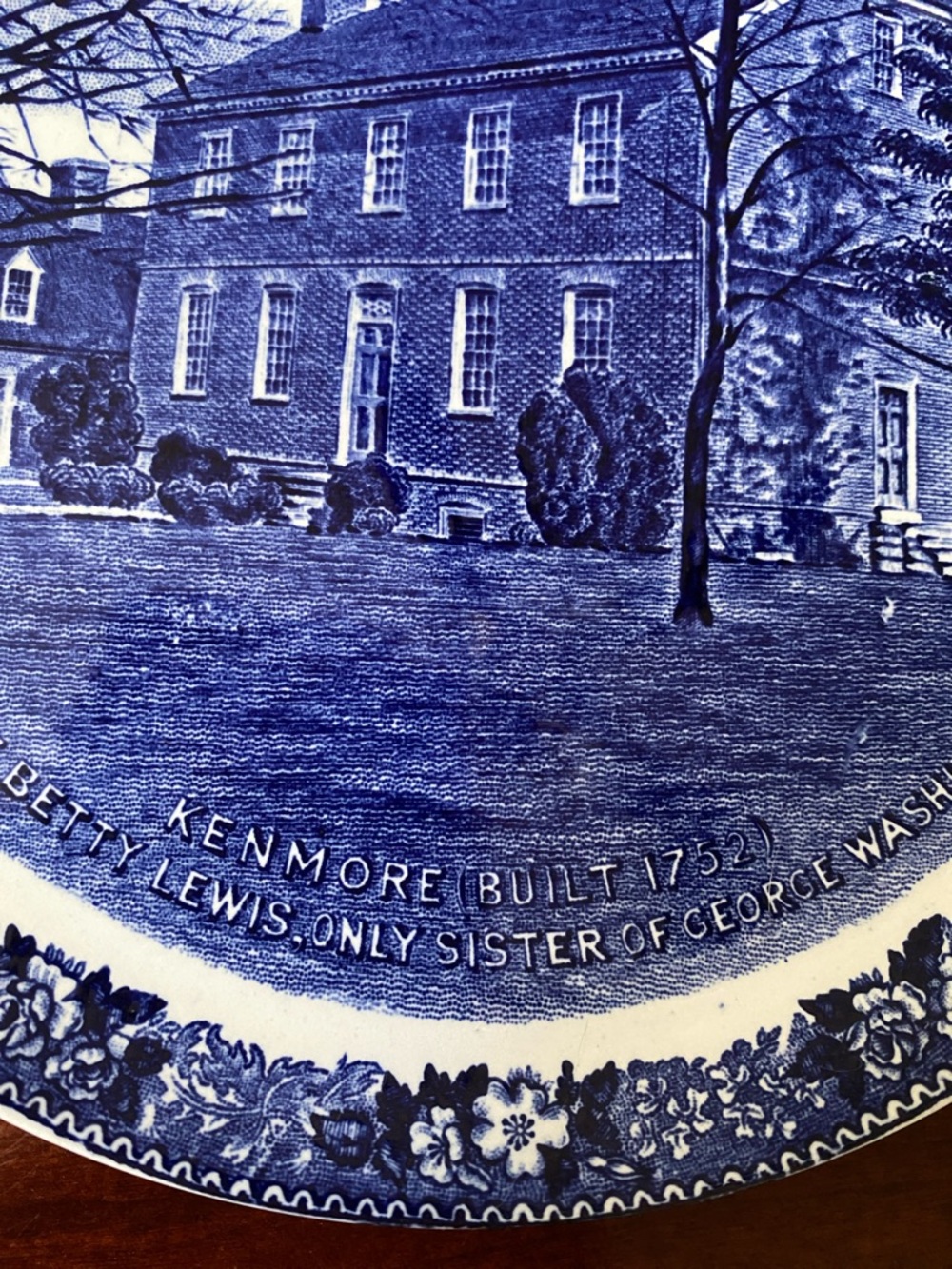 Staffordshire Liberty blue Kenmore House Decorative Plate - Picture 4 of 8